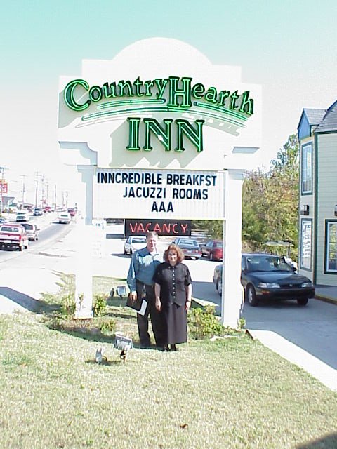 Country Hearth Inn - Branson MO