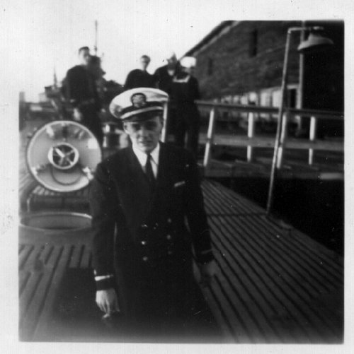 hiatt_1.jpg - 36005 Bytes