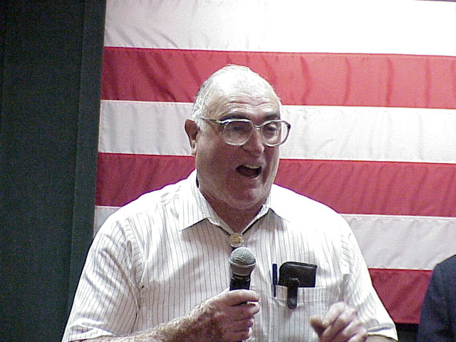 Frank Cunha makes a point